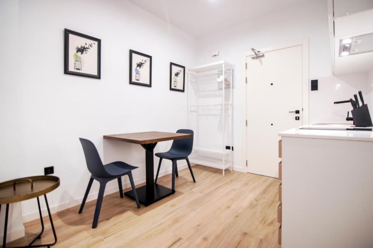 Vlc Host- Eixarchs Apartament
